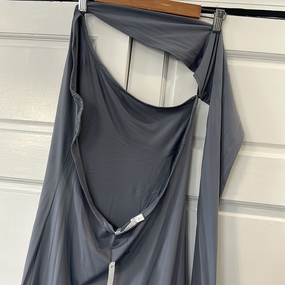 NWT one shoulder backless midi dress - Picture 7 of 7